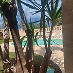 Villa Tropical Palm *