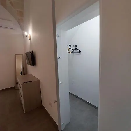 Tropical Palm * Monopoli