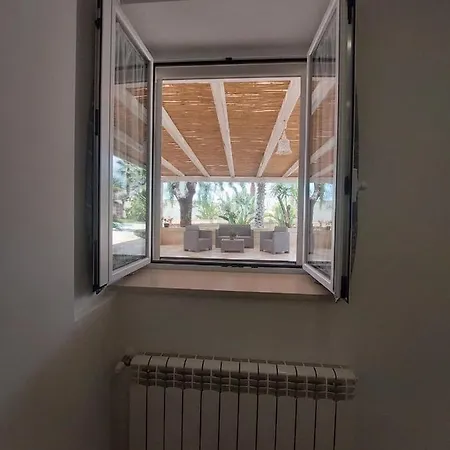 Villa Tropical Palm Monopoli