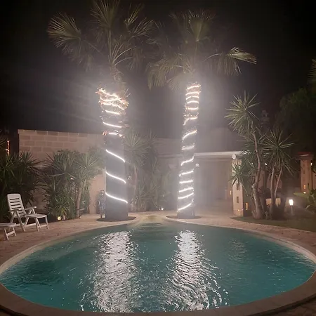 Tropical Palm * Monopoli