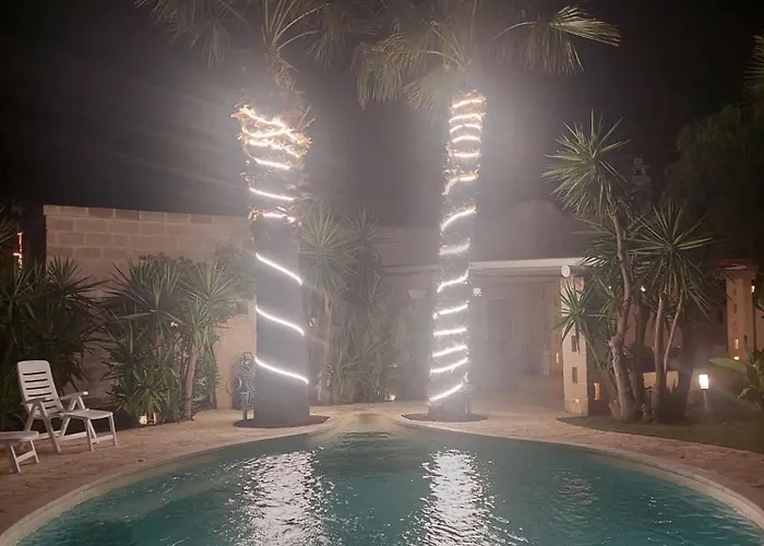 Tropical Palm * Monopoli